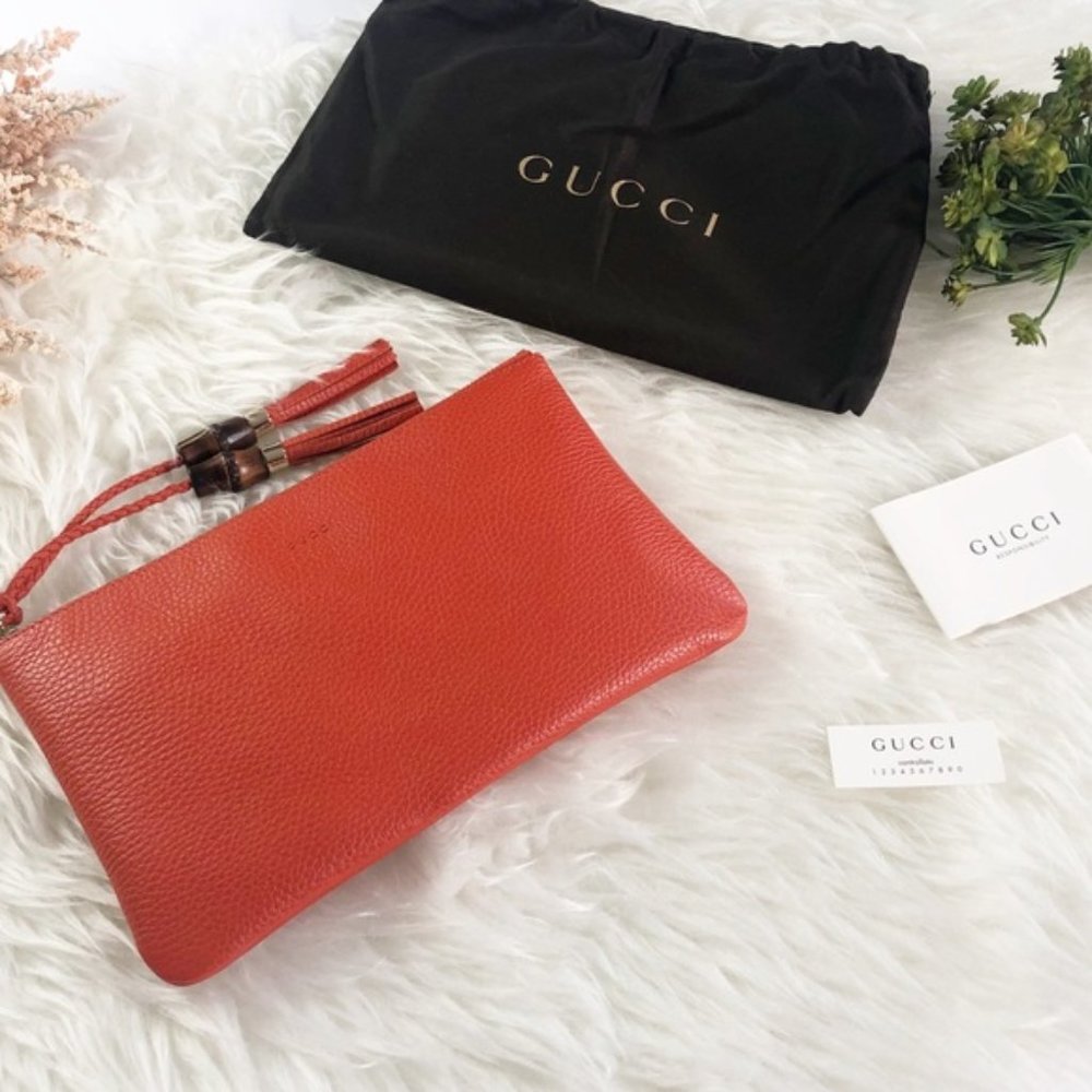 NWT Gucci Bamboo Leather Clutch 100% Authentic